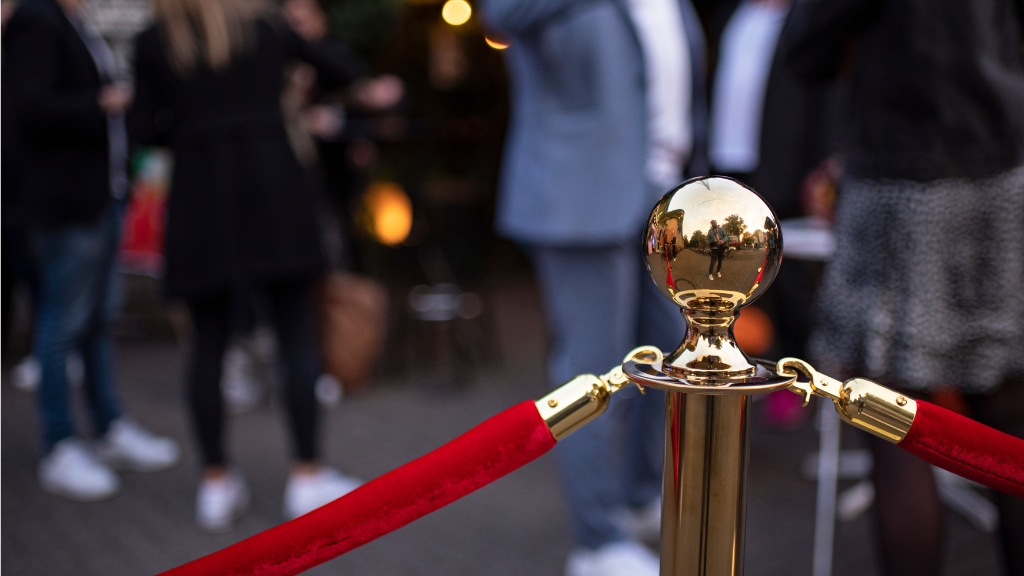 VIP Player Perks: Loyalty Programs, Comps & Exclusive Invitations Unveiled